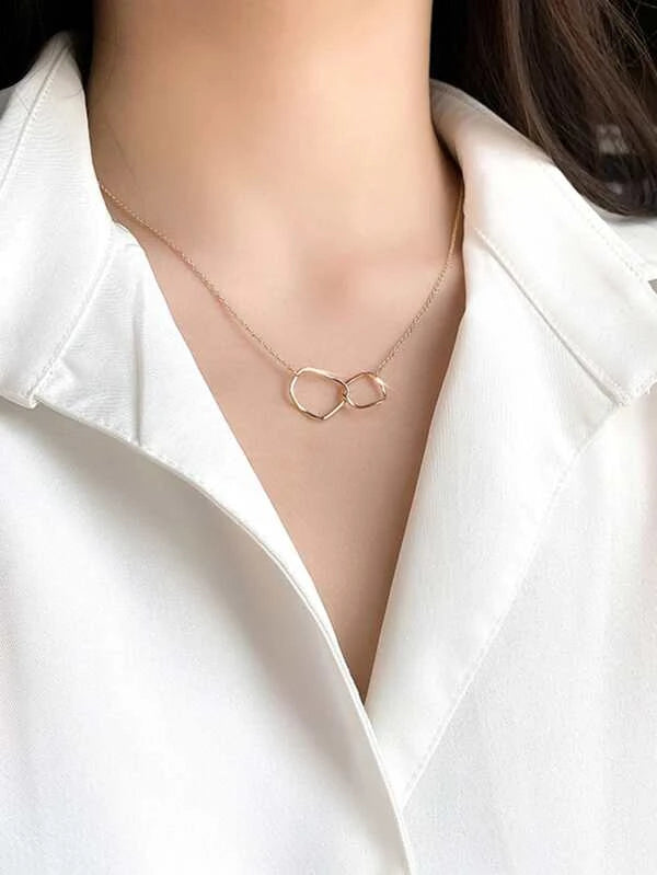 Circle Decor Chain Necklace