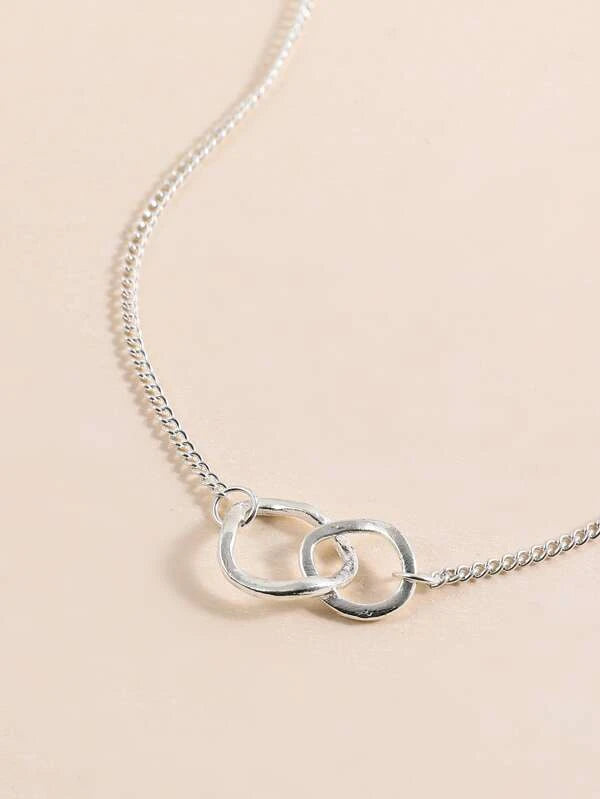 Circle Decor Chain Necklace