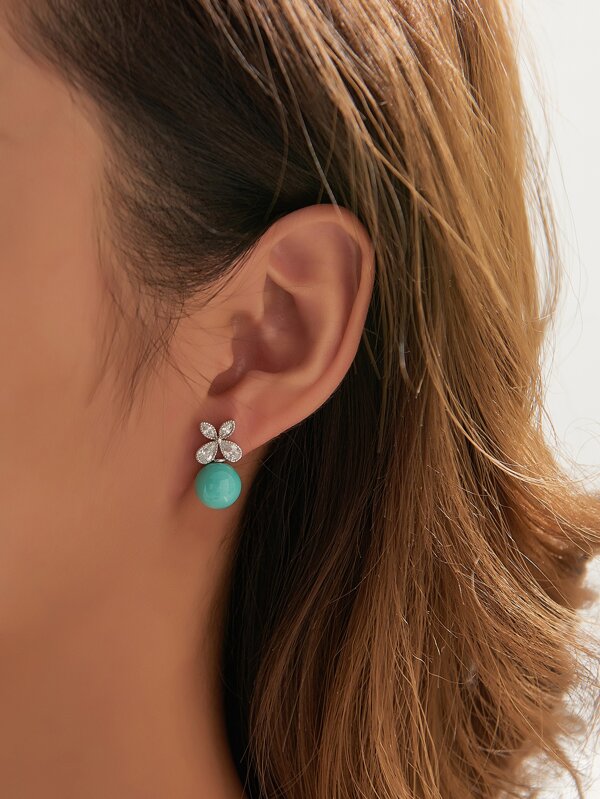 Rhinestone Decor Stud Earrings