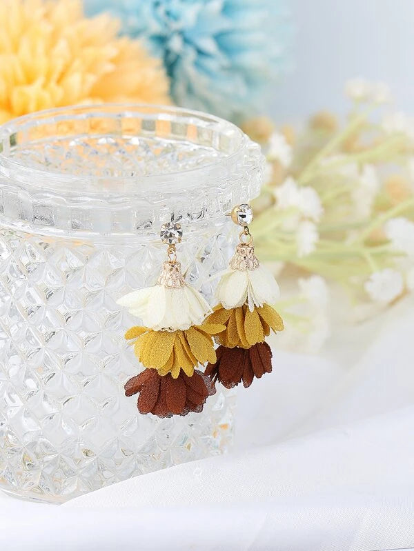 Tiered Petal Design Earrings