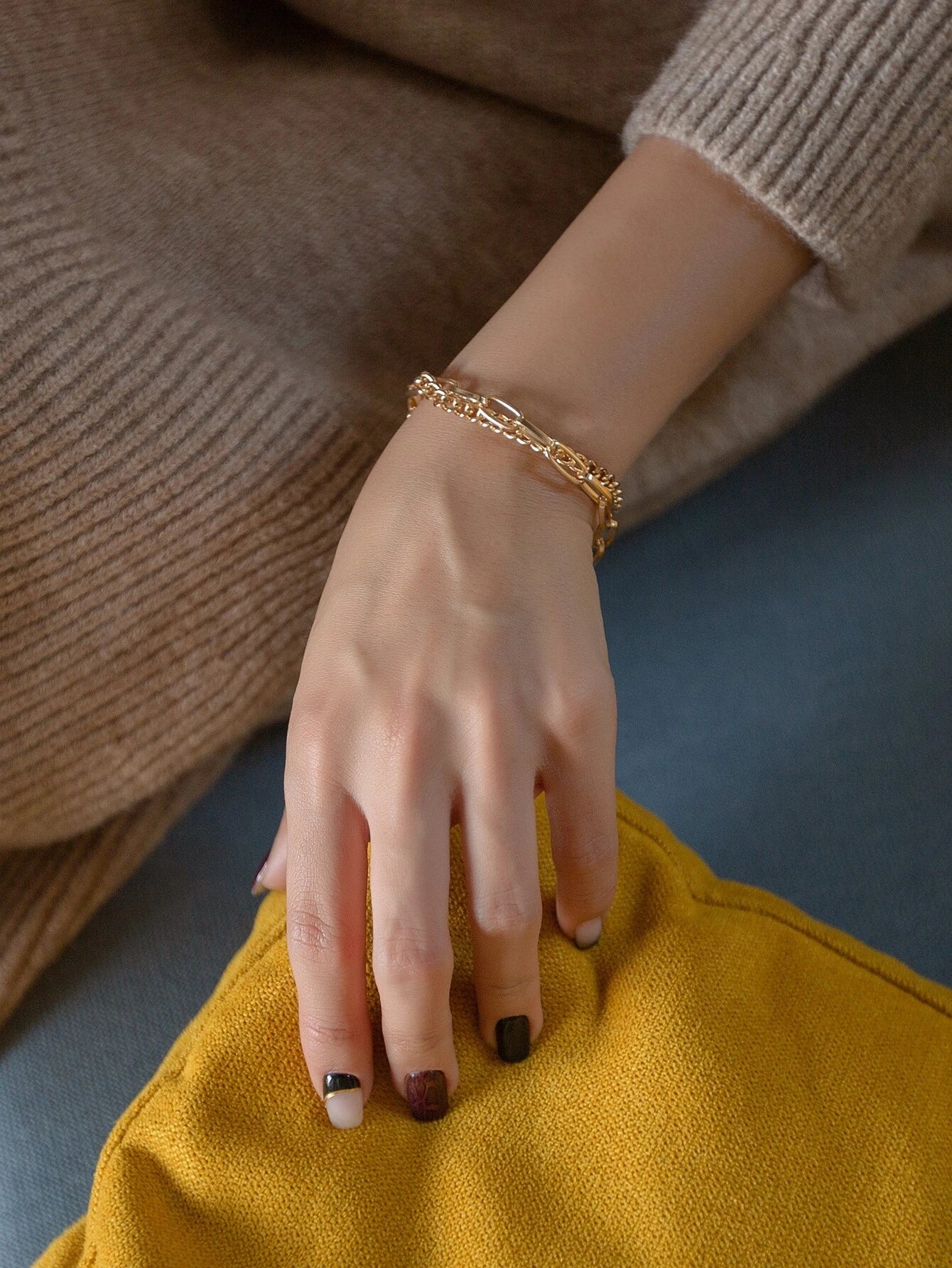 DAZY Minimalist Layered Bracelet