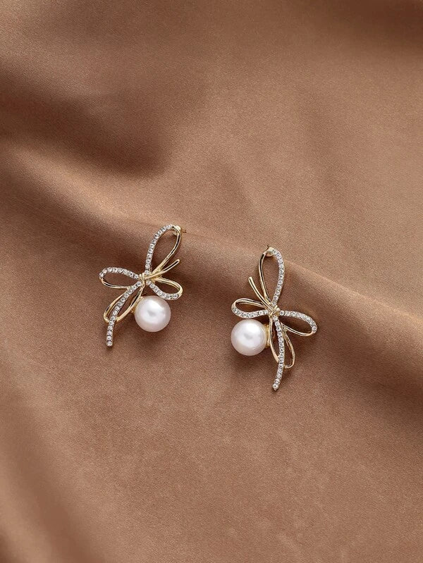 Rhinestone Bow & Faux Pearl Decor Earrings