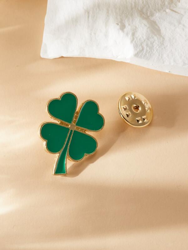 Clover Design Brooch