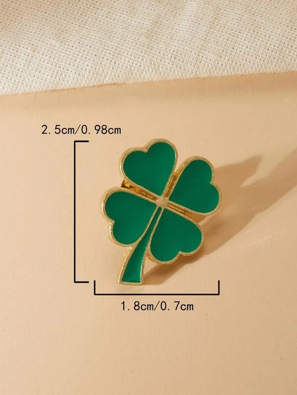 Clover Design Brooch