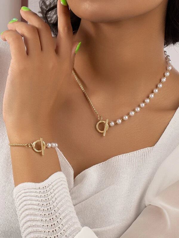 2pcs Faux Pearl Decor Jewelry Set