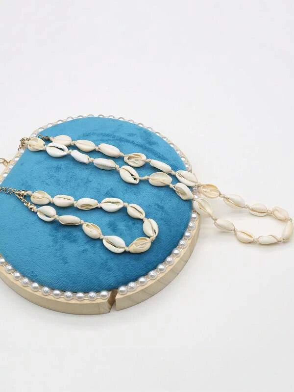 Shell Decor Necklace & Bracelet